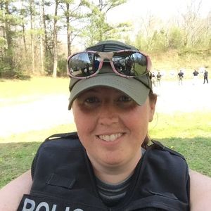 Meet your Posher, Lori